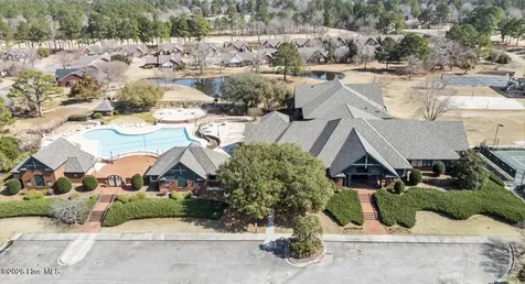 121 W Grandiflora Drive Wallace NC 28466