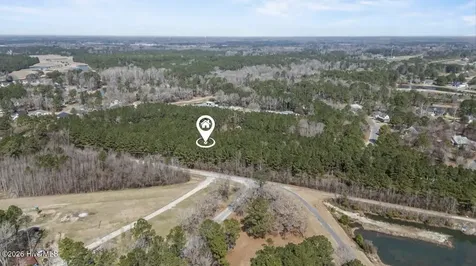 121 W Grandiflora Drive Wallace NC 28466