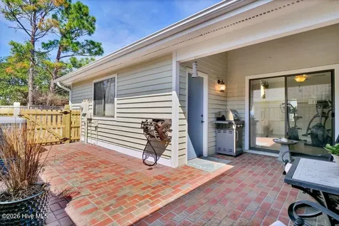 5922 Chester Street Wilmington NC 28405