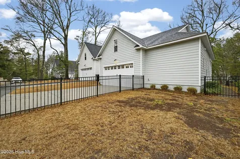 708 Chair Road Castle Hayne NC 28429