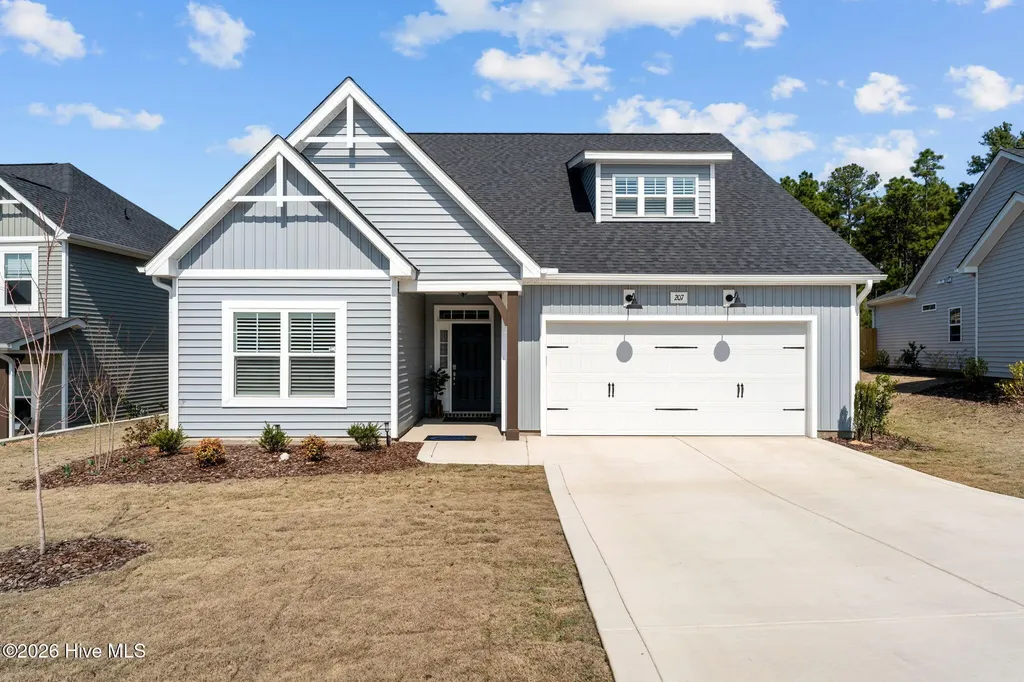 207 Rough Ridge Trail Aberdeen NC 28315