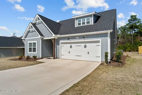 207 Rough Ridge Trail Aberdeen NC 28315