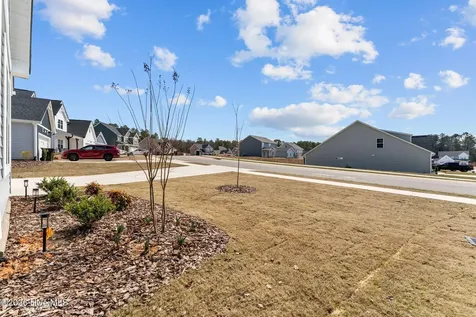 207 Rough Ridge Trail Aberdeen NC 28315