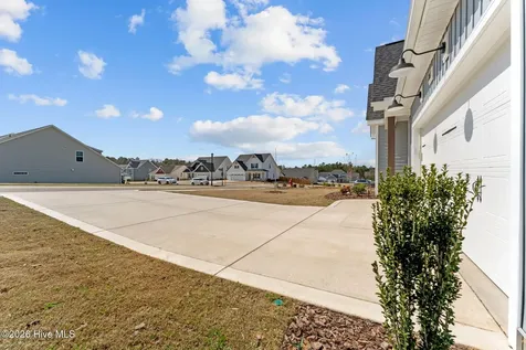207 Rough Ridge Trail Aberdeen NC 28315