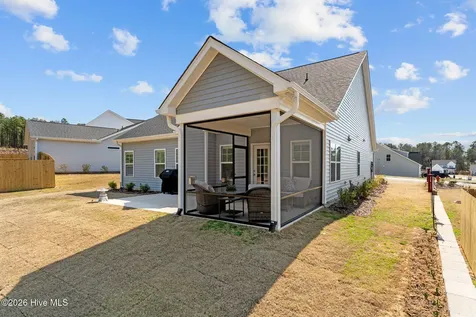 207 Rough Ridge Trail Aberdeen NC 28315
