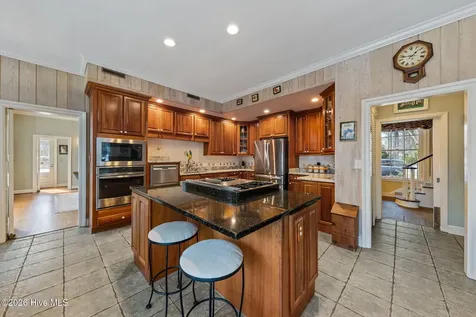 667 Yadkin Road Southern Pines NC 28387