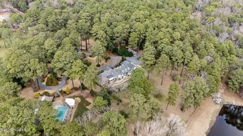 667 Yadkin Road Southern Pines NC 28387