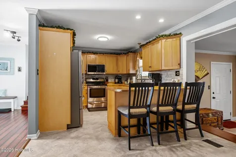 19 Arrowhead Drive Hubert NC 28539