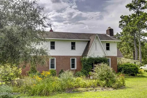 264 Main Street Swanquarter NC 27885