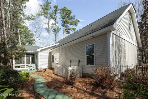 2609 Alamance Court Wilmington NC 28411