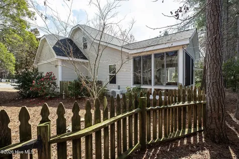 2609 Alamance Court Wilmington NC 28411