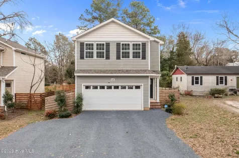 645 S Gaines Street Southern Pines NC 28387