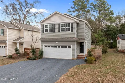 645 S Gaines Street Southern Pines NC 28387