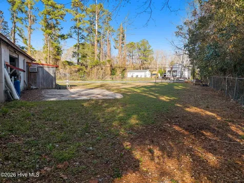 101 Watering Street Tabor City NC 28463