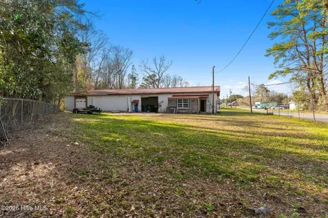 101 Watering Street Tabor City NC 28463