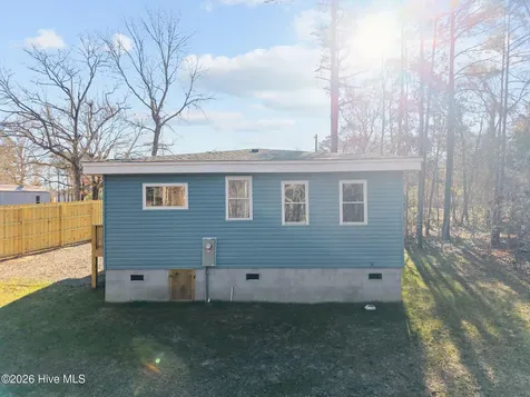 314 Pond View Court Hampstead NC 28443