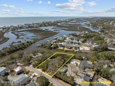 121 SW 13th Street Oak Island NC 28465
