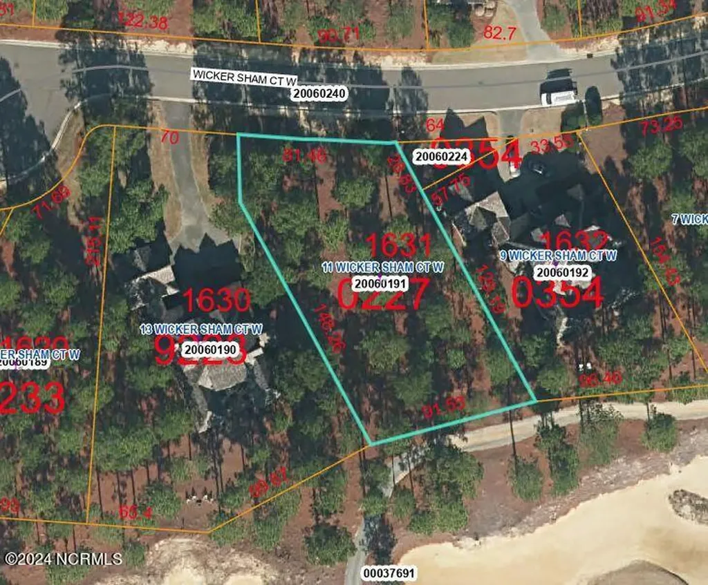 11 Wicker Sham Court W Pinehurst NC 28374