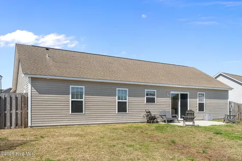 411 Tree Court Holly Ridge NC 28445