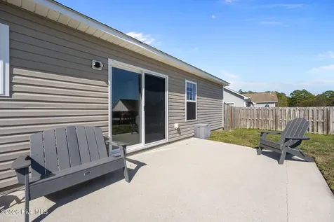 411 Tree Court Holly Ridge NC 28445