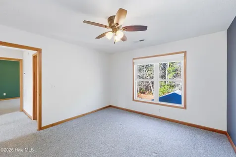 35 Harold Court Hampstead NC 28443