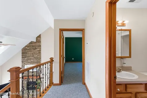 35 Harold Court Hampstead NC 28443