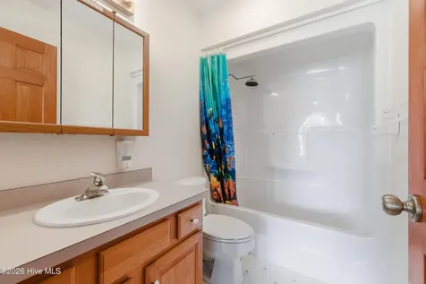 35 Harold Court Hampstead NC 28443