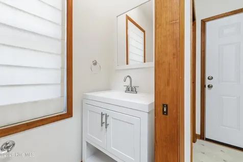 35 Harold Court Hampstead NC 28443