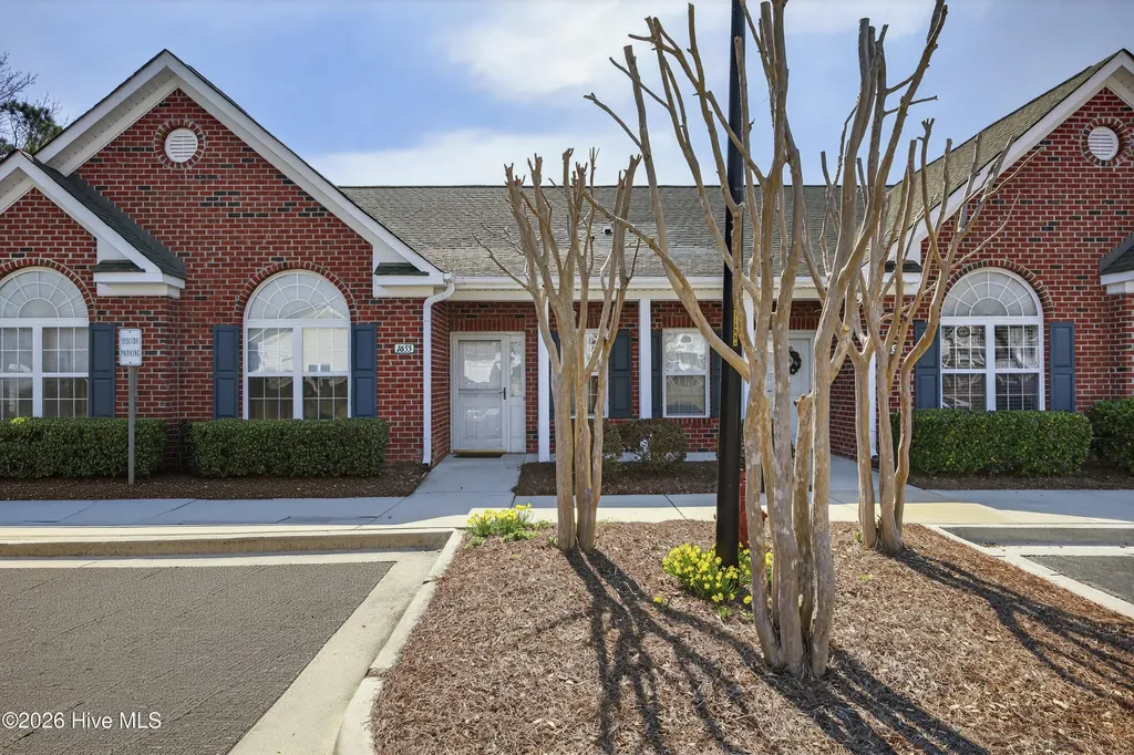 1655 Honeybee Lane Wilmington NC 28412