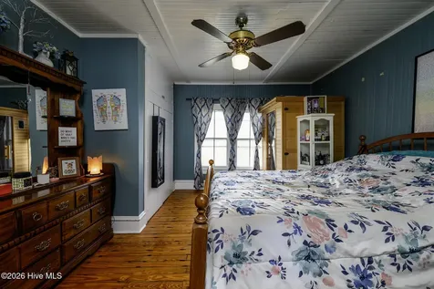 402 Hodges Street Oriental NC 28571