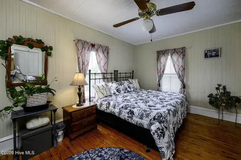 402 Hodges Street Oriental NC 28571