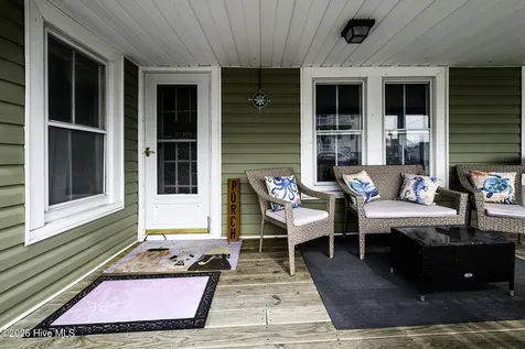402 Hodges Street Oriental NC 28571
