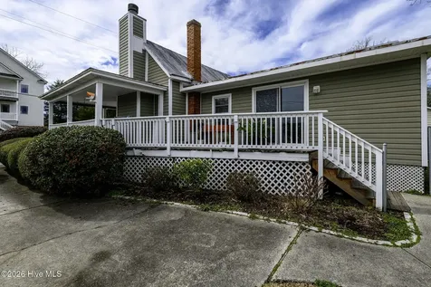 402 Hodges Street Oriental NC 28571
