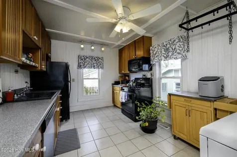 402 Hodges Street Oriental NC 28571