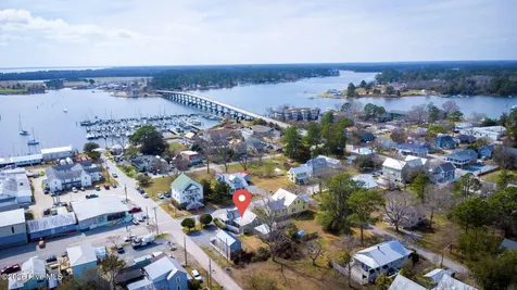 402 Hodges Street Oriental NC 28571