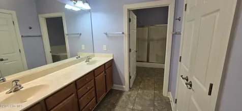 1924 Tara Court Greenville NC 27858