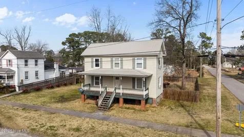 489 E Pungo Street Belhaven NC 27810