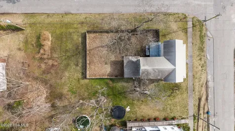489 E Pungo Street Belhaven NC 27810
