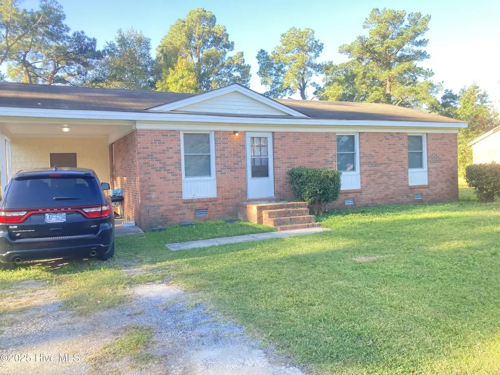 1405 Mockingbird Lane New Bern NC 28562