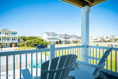510 W Beach Drive Oak Island NC 28465