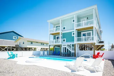 510 W Beach Drive Oak Island NC 28465