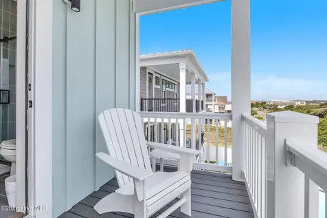 510 W Beach Drive Oak Island NC 28465