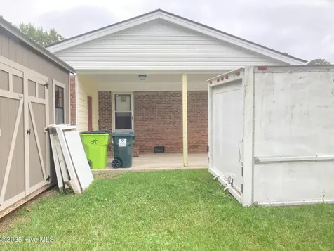 1418 Mockingbird Lane New Bern NC 28562