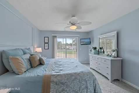 3350 Club Villas Drive Southport NC 28461