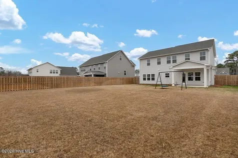 230 E Maritt Street Hampstead NC 28443