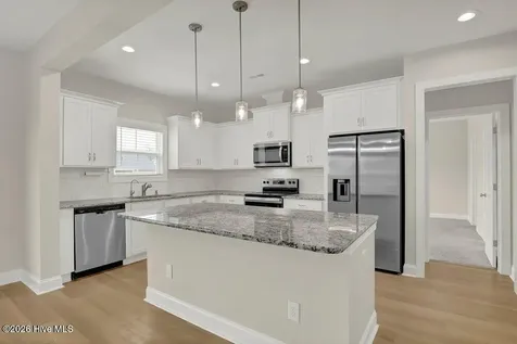 230 E Maritt Street Hampstead NC 28443