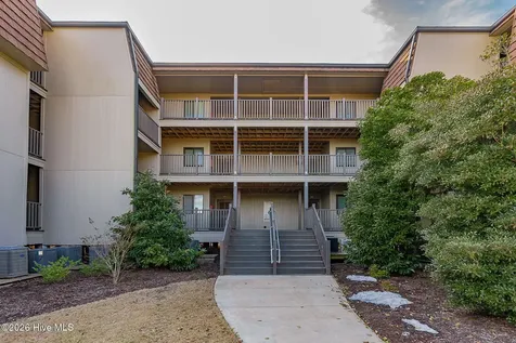 2008 E Fort Macon Road Atlantic Beach NC 28512