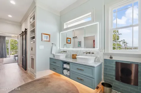 333 N Island Crossing Edenton NC 27932