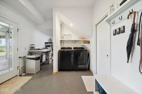 333 N Island Crossing Edenton NC 27932