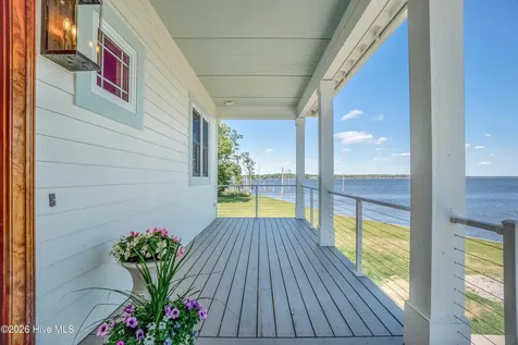 333 N Island Crossing Edenton NC 27932